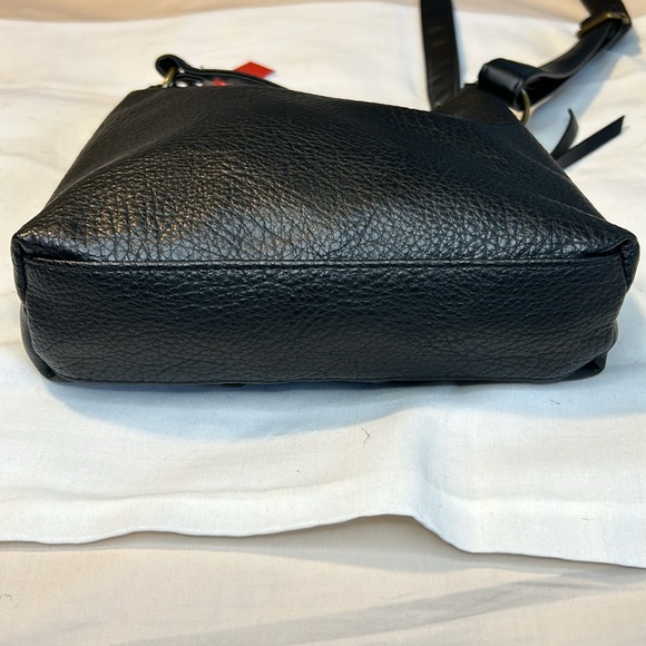 Rosetti Idris Faux Leather Crossbody Bag NWT - Picture 5 of 13